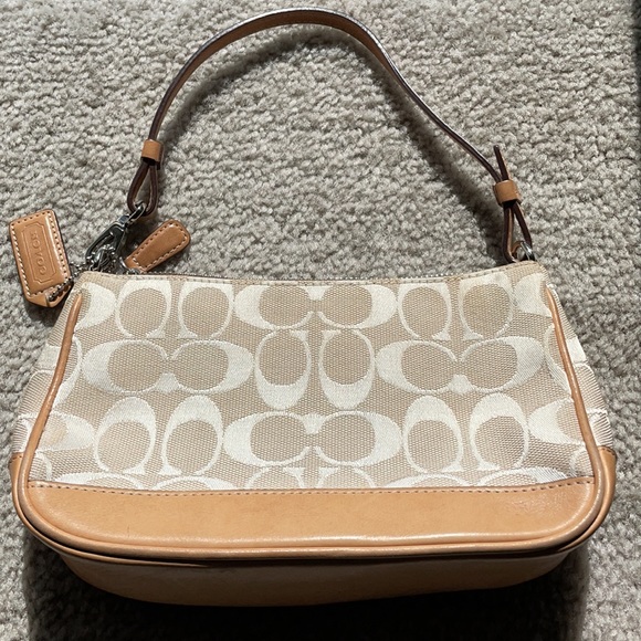 SOLD Coach Demi Y2K - Picture 6 of 10